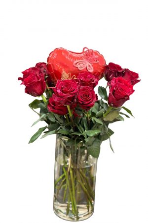 Valentinstagsstrauß aus 18 roten langstieligen Rosen mit rotem Herzballon